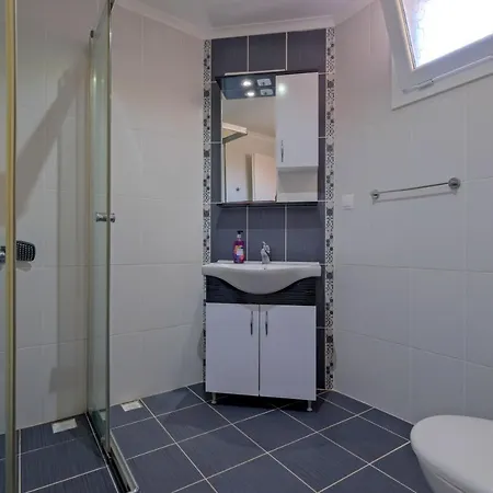 Βίλα Amber 4 Plus 3 With Pool,sauna And Billiards In Φετιγιέ