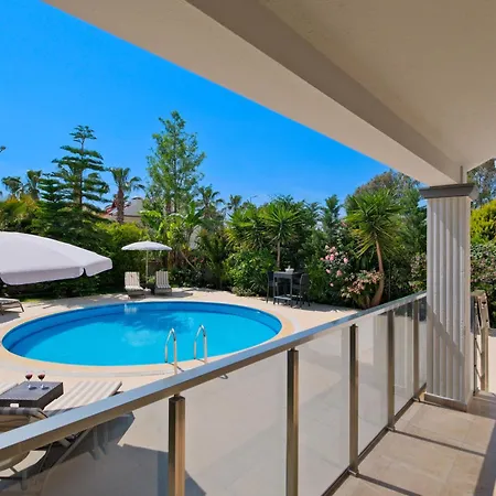 Amber 4 Plus 3 With Pool,sauna And Billiards In فيلة فتحية